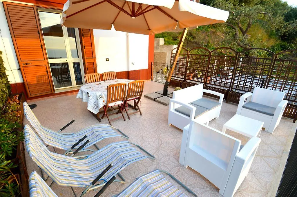 Villa Vittoria Cefalù Italien
